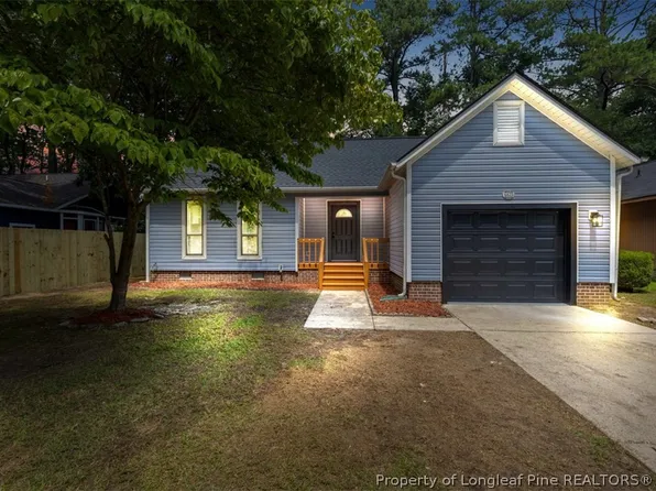 6823 Candlewood Dr, Fayetteville, NC 28314