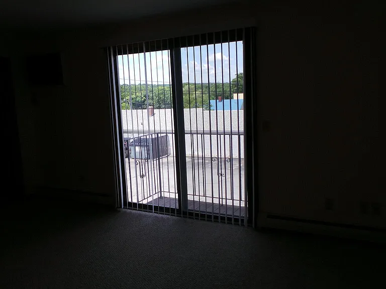 68 Woonasquatucket Ave — Photo 14