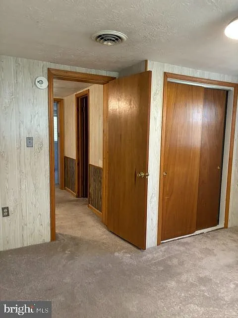 2 bed, 1.0 bath, 750 sqft, $1,600 — Photo 3
