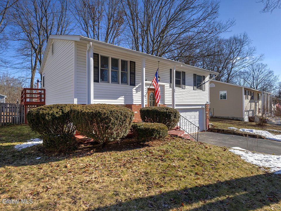 24 Ferndell Spring Drive, Saratoga Springs, NY 12866 Zillow