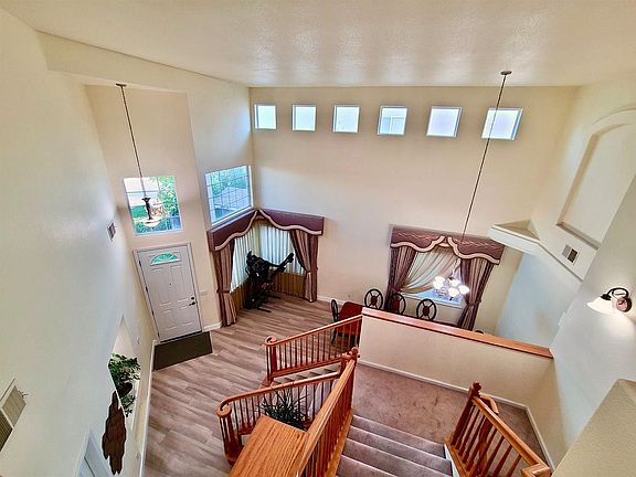 5th image of 9486 Stone Springs Dr