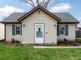 919 Alta Rd, Springfield, OH 45503