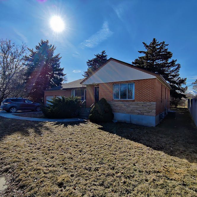 redwood front_03272023