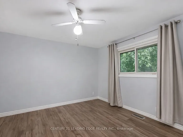 306 Lindan Ave — Photo 3