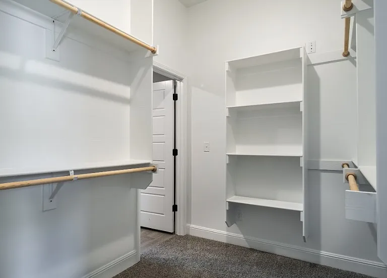 2121 Bluebonnet Ln — Photo 15