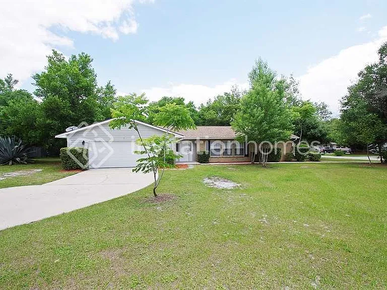 2 Juniper Ln — Photo 1