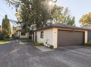 W969 Miramar Dr, East Troy, WI 53120