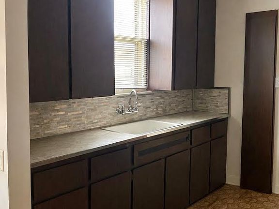 3rd image of 22152 Francis St #1