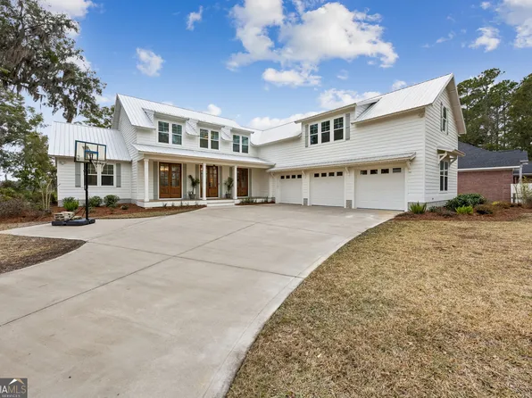 200 Carrington Ct, Kingsland, GA 31548