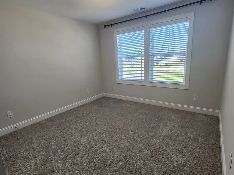 1808 Stackhouse Dr — Photo 29
