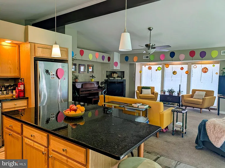 326 Cherry Hill Blvd — Photo 3