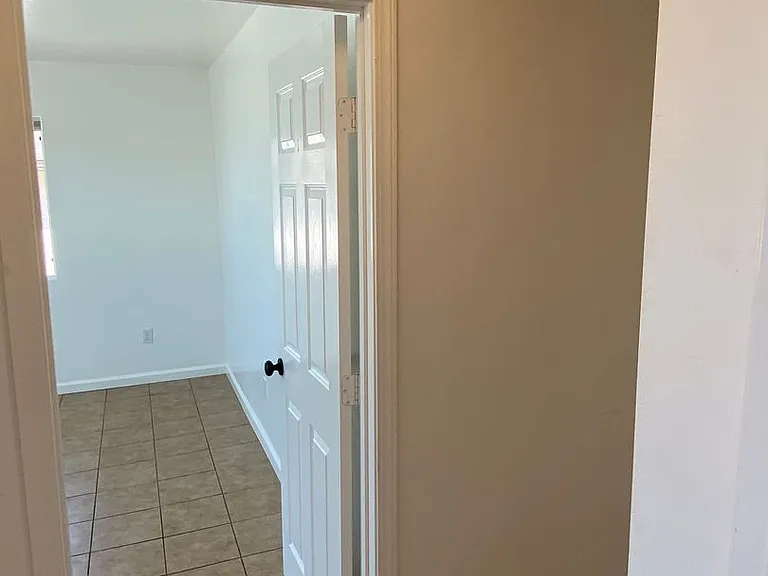 6653 Del Playa Dr — Photo 37