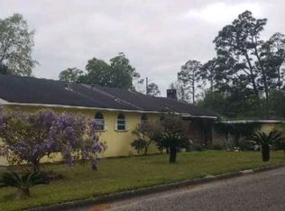 199 W Oak St, Atmore, AL 36502