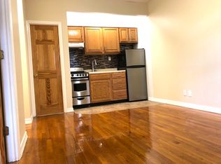 242 W 20th St APT 3, New York, NY 10011