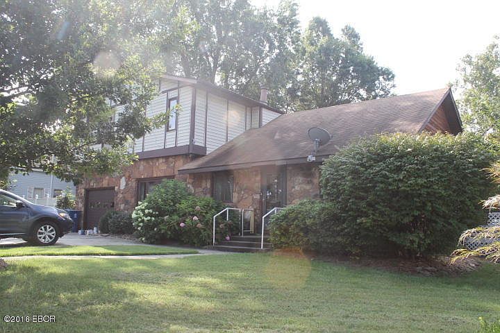 1st image of 603 E Illinois Ave