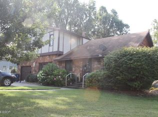 603 E Illinois Ave, Carterville, IL 62918