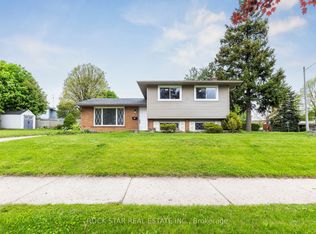 130 Hudson Cres, Kitchener, ON N2B 2V9
