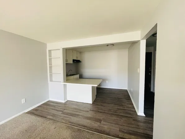 National Road Apartments