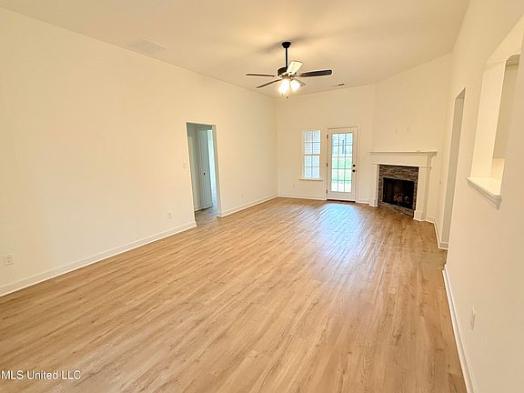 4th image of 8816 Stroud Dr