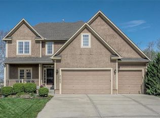 21422 W 112th Ter, Olathe, KS 66061