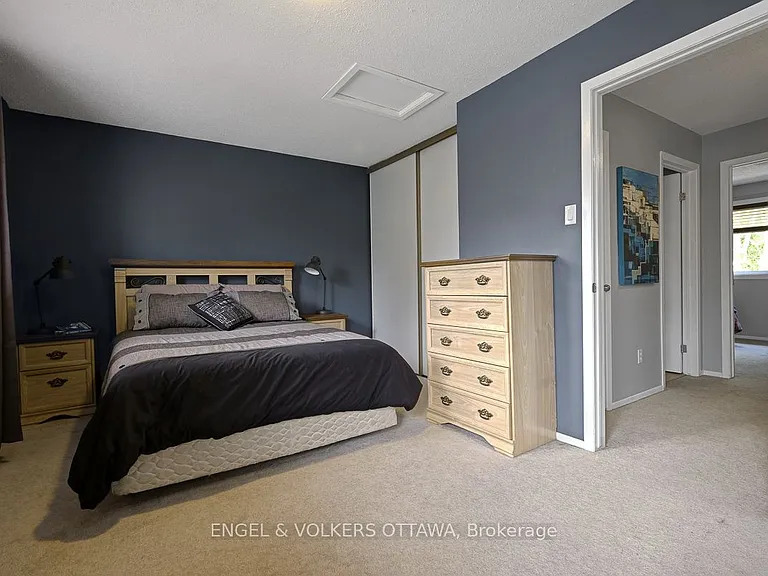 76 McDermot Ct #22 — Photo 21
