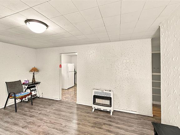 4th image of 710 N 6th St