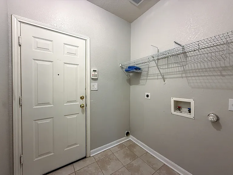 1777 Jacobs Ct #2 — Photo 19