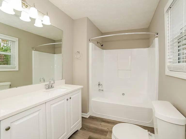 1118 Marina Ln — Photo 10
