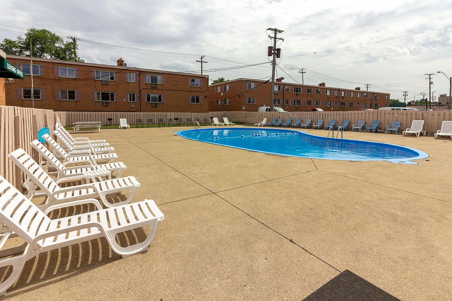Kamden Village Apartments — Photo 1