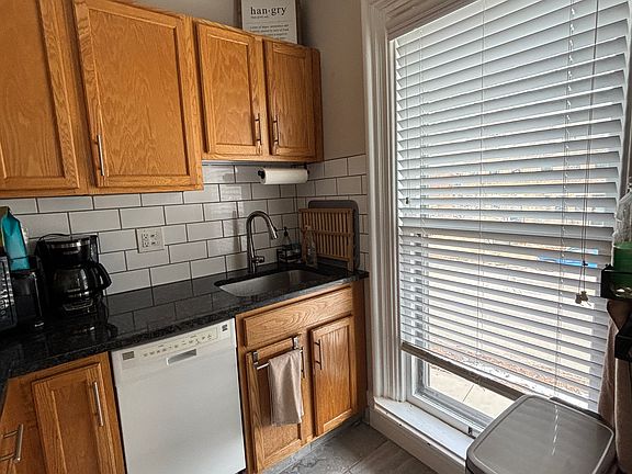 3rd image of 1017 Neil Ave #B