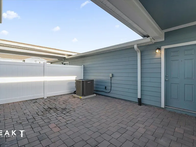 10877 Wooded Acre Aly — Photo 26
