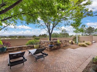 11 Entrada Descanso, Santa Fe, NM 87506