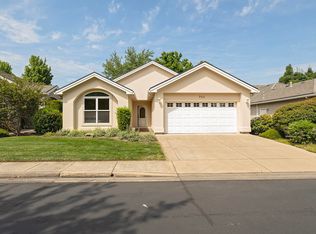 748 Fernwood Dr, Medford, OR 97504