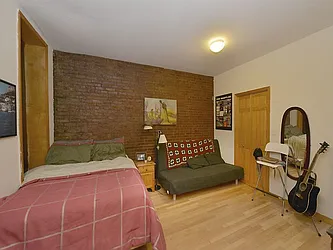 Rented by Cooper & Cooper Real Estate