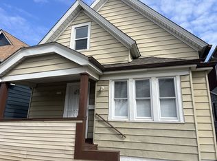 2508 W Grant St, Milwaukee, WI 53215