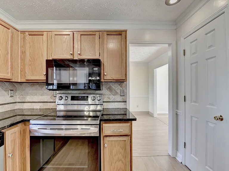 3945 Genoa Ct — Photo 18