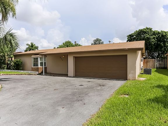3rd image of 9771 NW 24th St