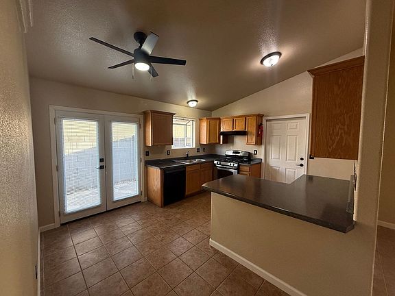 3rd image of 2485 Armour Ave APT 2