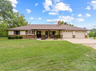 723 Keystone Rd, Reeds Spring, MO 65737