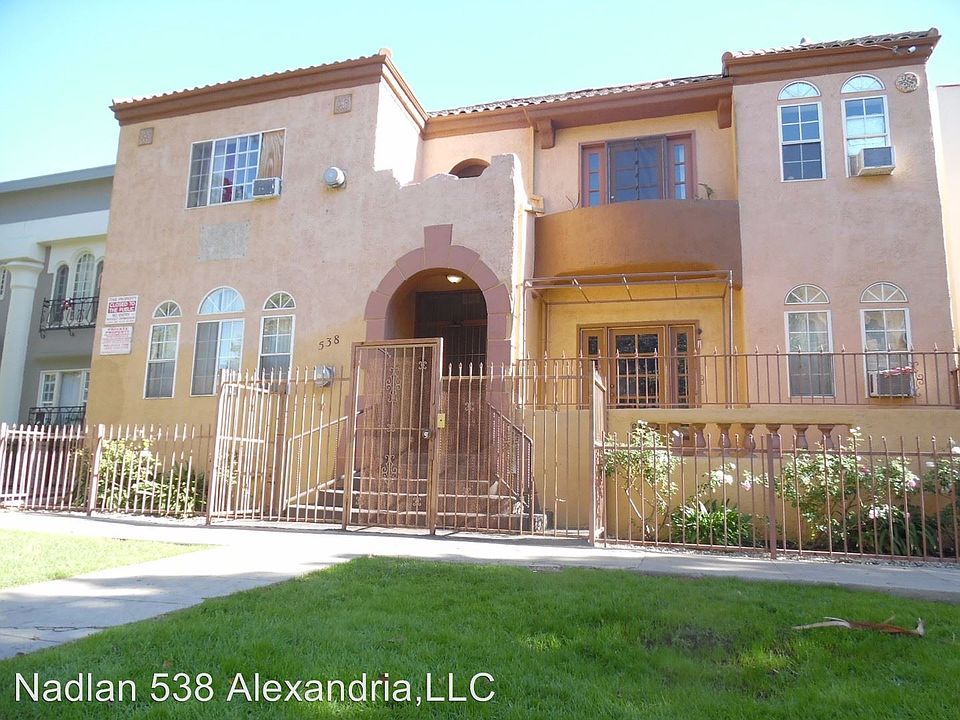 2nd image of 538 N Alexandria Ave APT 6