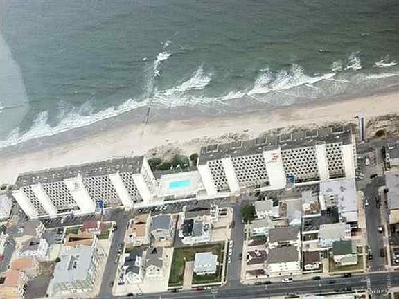2nd image of 3500 Boardwalk #201N