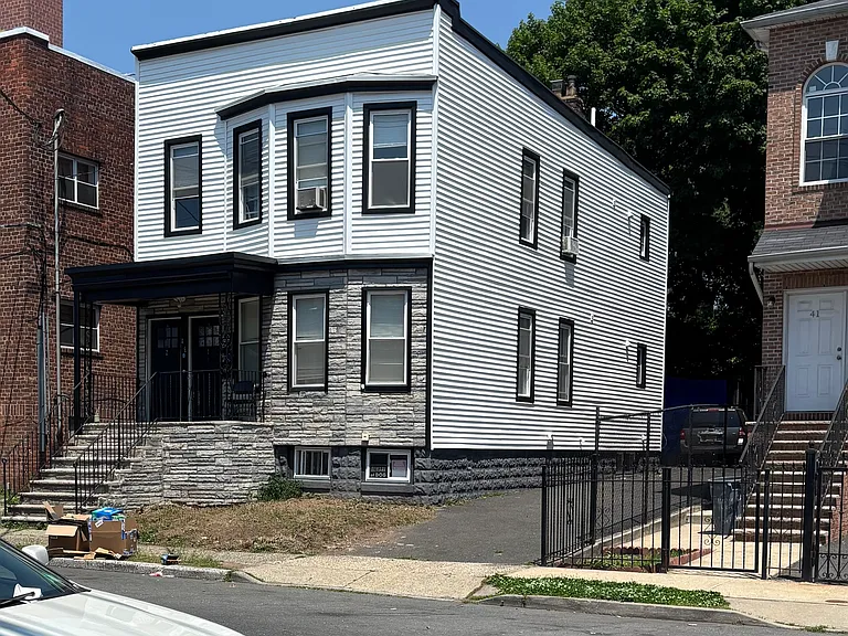 43 Bragaw Ave #1 — Photo 12