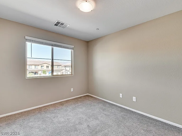 6238 Mavora Lakes — Photo 32