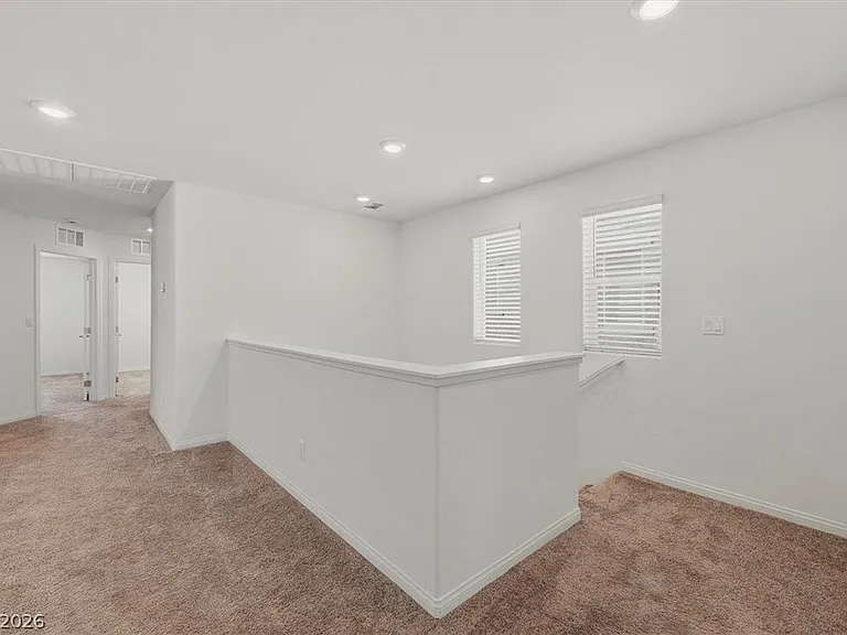 7182 Copper Grove Ave — Photo 13