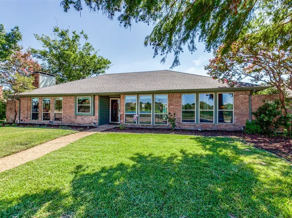 2802 Crooked Creek Dr, Carrollton, TX 75007