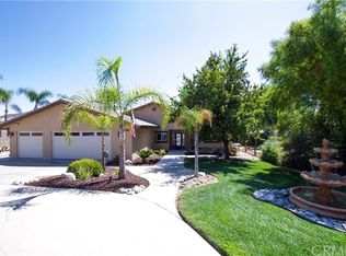 23185 Wild Rice Dr, Canyon Lake, CA 92587