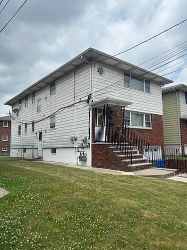 318 Kennedy Dr #2 Photo 1