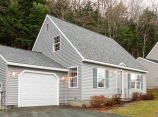 103 Dawn Dr, White River Junction, VT 05001