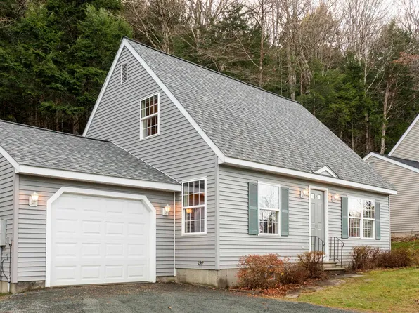 103 Dawn Drive, Hartford, VT 05001