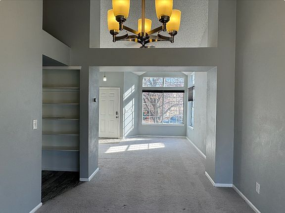 5th image of 7587 Dawn Ct